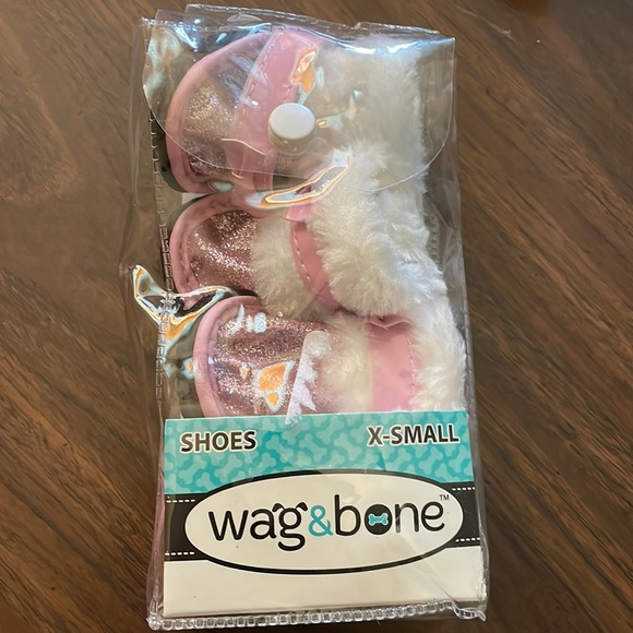 NWT Wag & Bone Sparkly Pink X-Small Dog Booties - Picture 1 of 4